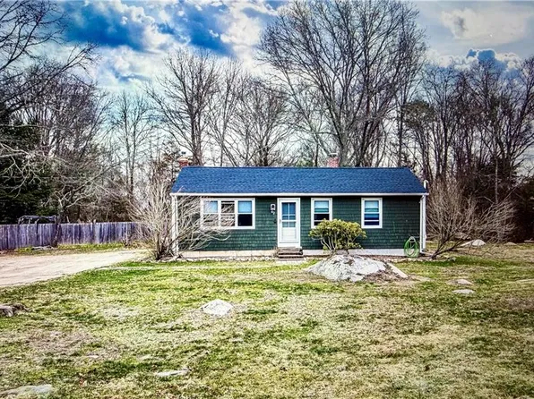 62 Biscuit City Rd, Charlestown, RI 02813