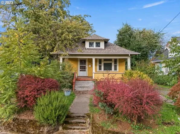 7119 N Willamette Blvd, Portland, OR 97203