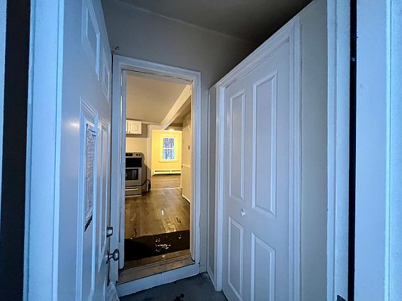 4th image of 13 River St #B