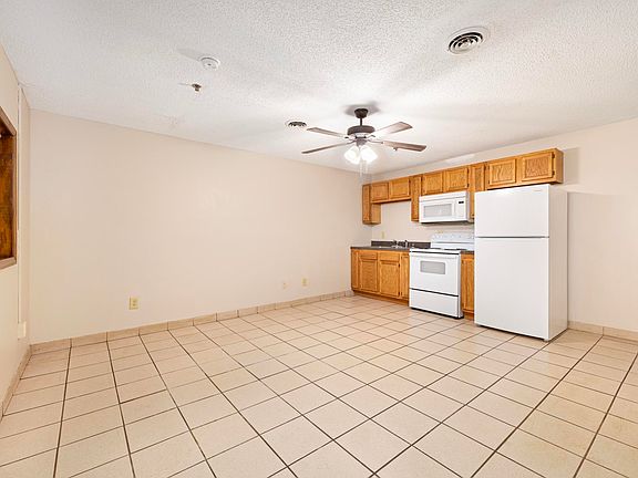 2nd image of 403 S Roan St APT 10