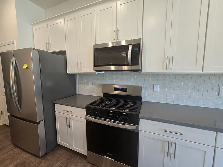 200 Mary Montrose Blvd — Photo 6