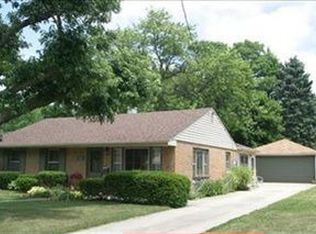 817 George St, Valparaiso, IN 46385