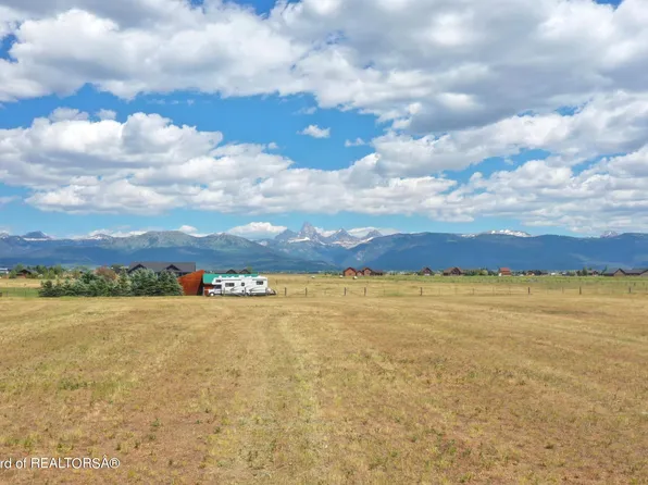 1717 Leigh Crk, Tetonia, ID 83452