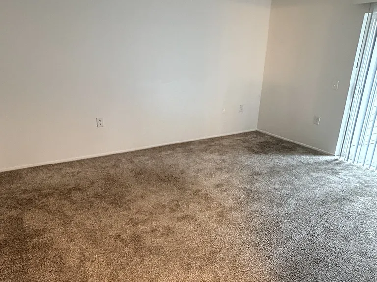 Orchard View Apartments — Photo 7