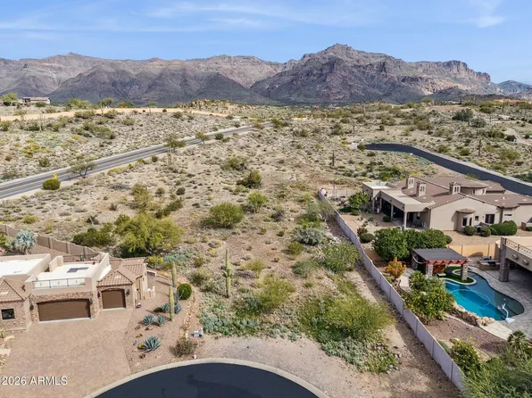 8952 E Quail Cove Lane #27, Gold Canyon, AZ 85118