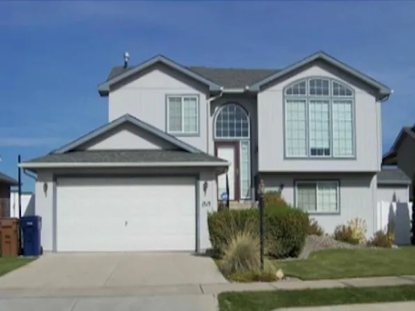 1515 E Grassland Ct, Spokane, WA 99217