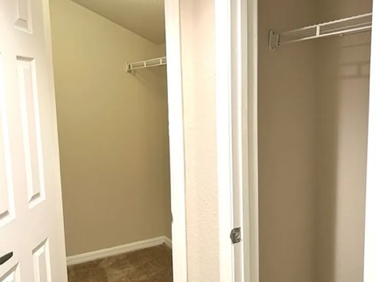 7750 Plantation Cir — Photo 9