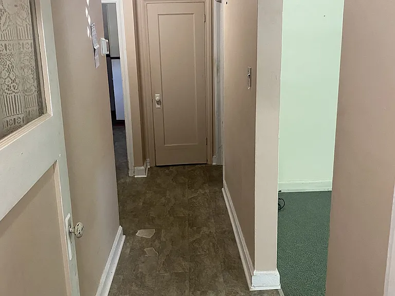 1424 Rosenthal Ave — Photo 2