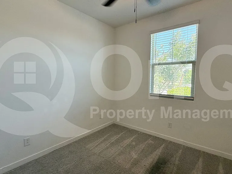 1659 W Paseo Way — Photo 19