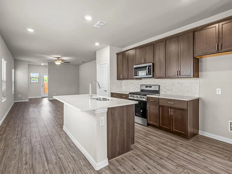 210 Monarch Way — Photo 18