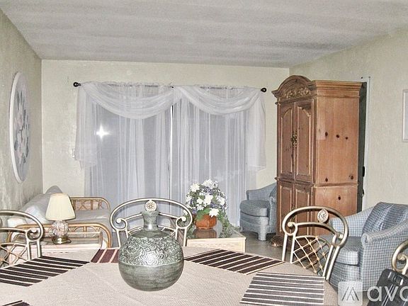 5th image of 101 S Peninsula Dr APT 106