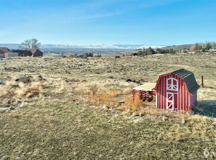 716 N 80th Ave, Yakima, WA