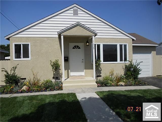 1st image of 11929 Roseton Ave