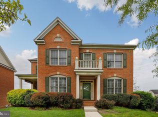 2551 Port Potomac Ave, Woodbridge, VA 22191