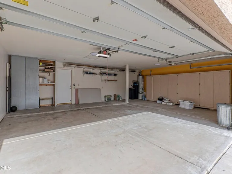 9032 E Karen Dr — Photo 22