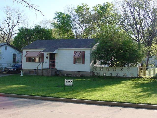 1st image of 2109 N Columbia Ave