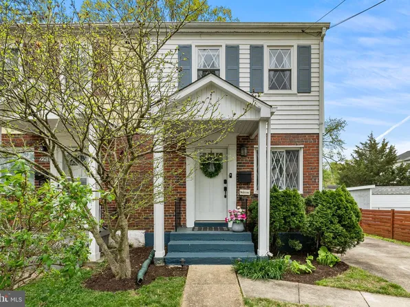 2253 Roanoke Dr, Alexandria, VA 22307