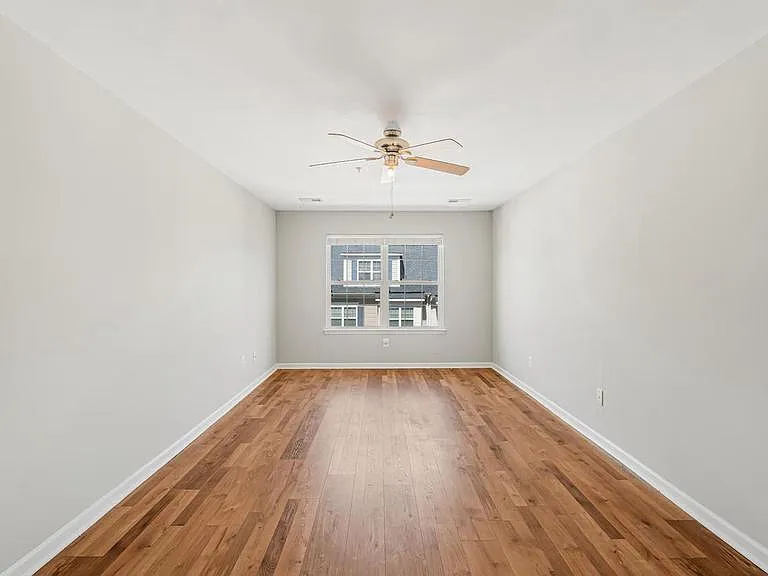 4888 Dane Ridge Cir — Photo 20