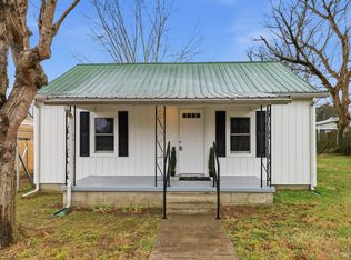 612 Maple St, Manchester, TN 37355