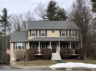 126 Charant Rd, Lowell, MA 01854