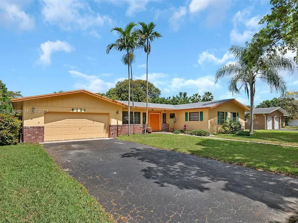 6151 SW 6th St, Plantation, FL 33317