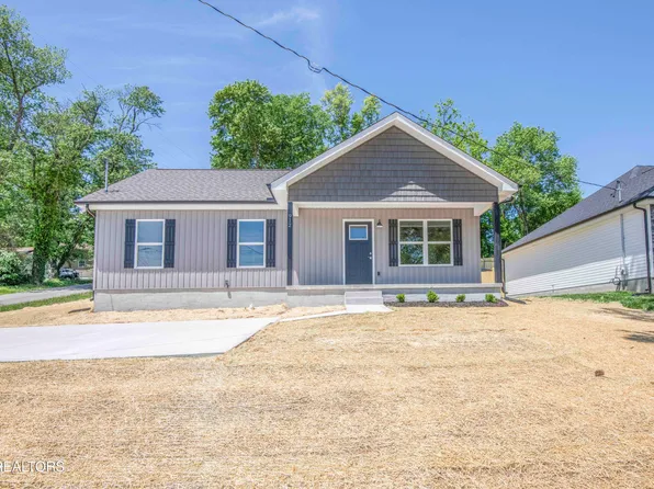 912 McAdoo St, Clinton, TN 37716