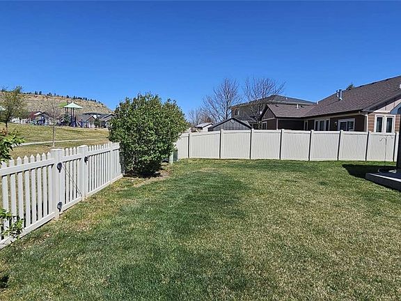 2nd image of 6728 Cove Creek Dr