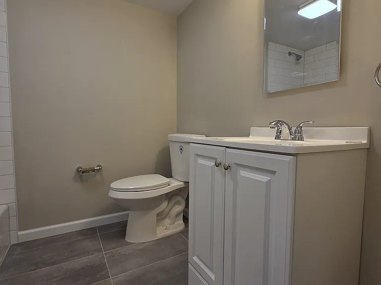 162 Jules Dr #1 — Photo 15