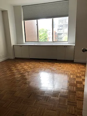 Rented by Keller Williams NYC | media 22