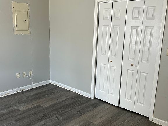 5th image of 931 Bates Rd