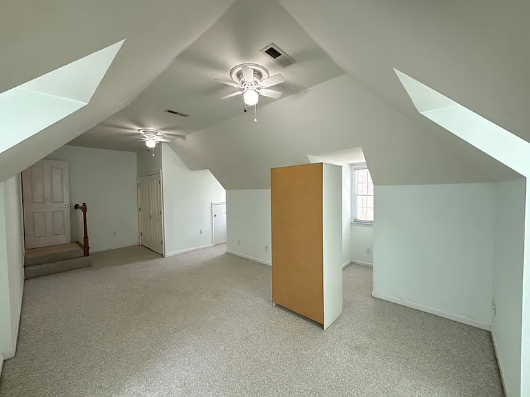 15816 Feeny Ct — Photo 27