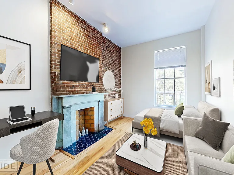101 W 73rd St #2D — Photo 1