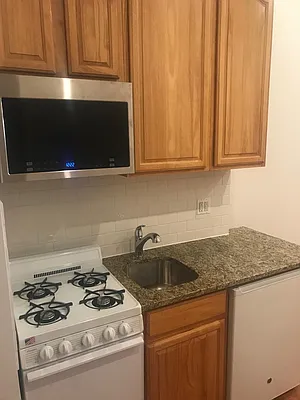 Rented by Michael Palmieri, LREB | media 11