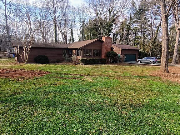 2nd image of 161 Westbrook Dr