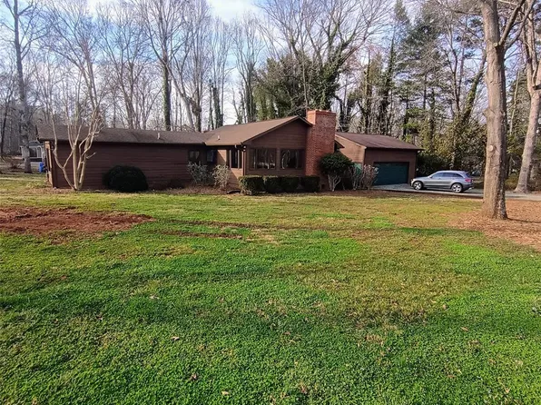 161 Westbrook Dr, Rutherfordton, NC 28139