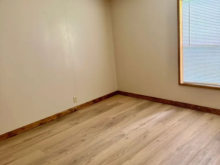 629 Sierra Rd — Photo 7