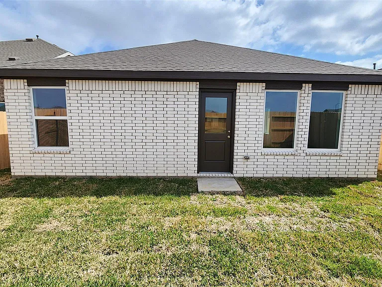 16815 Old Wagon Way — Photo 36