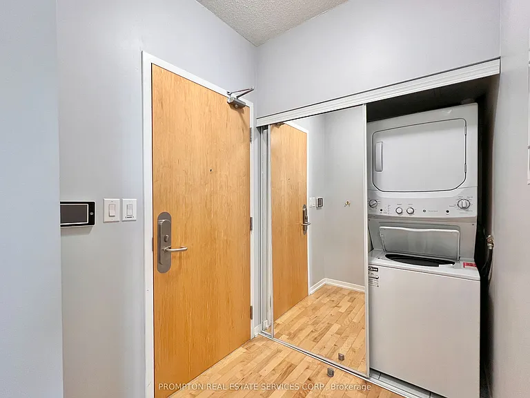 65 Bremner Blvd #1910 — Photo 27