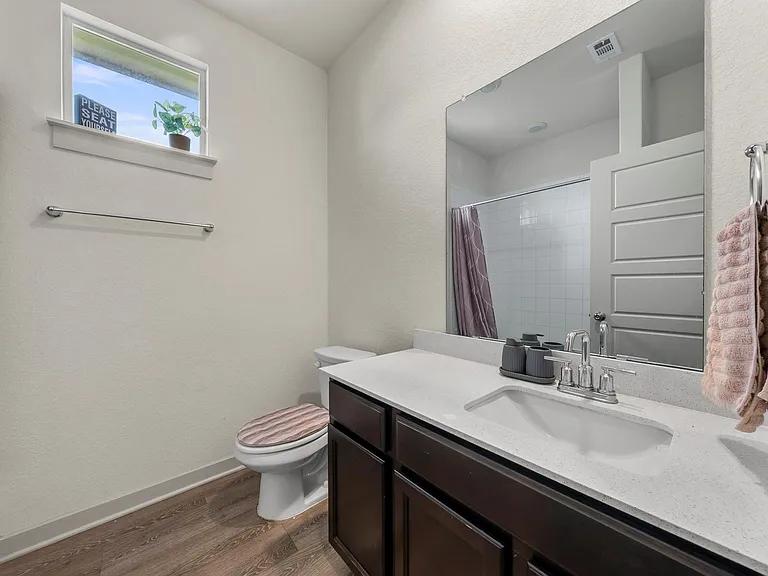 13900 McArthur Dr — Photo 19