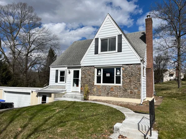 6 Park Drive, Rocky Hill, CT 06067