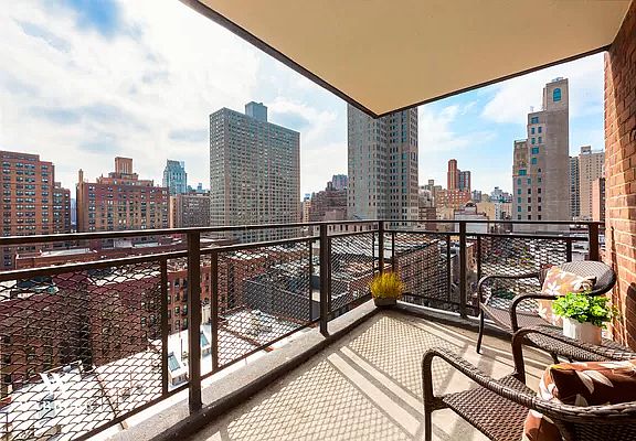 3rd image of 345 E 81st St APT 14L