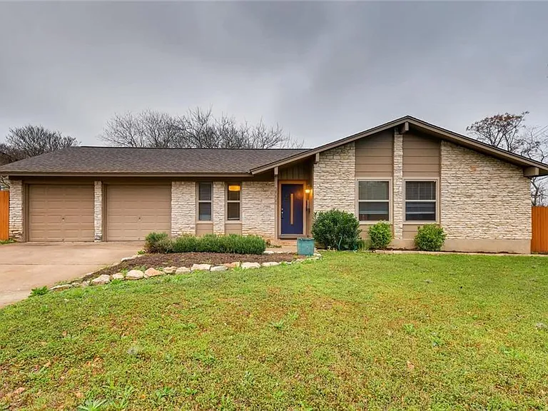 2000 Brookhill Dr — Photo 14