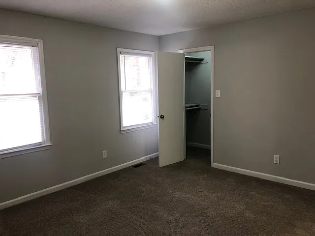 4400 Graceland Ct #4400 — Photo 3