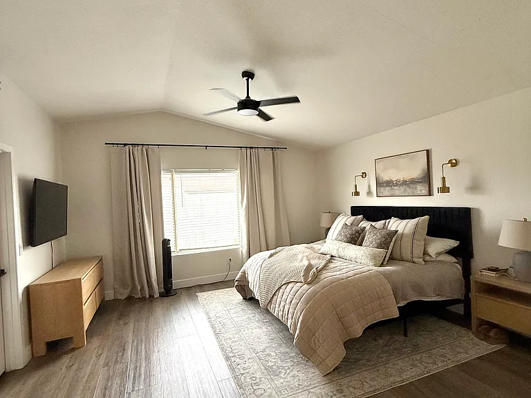 1247 W Pinon Ave — Photo 16