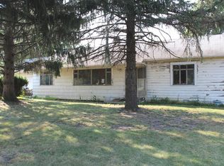 30W220 Meade Rd, West Chicago, IL 60185