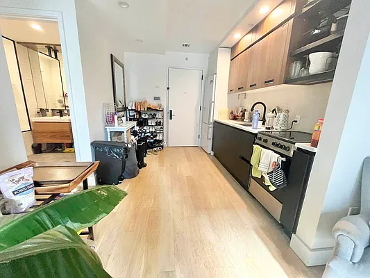 Rented by Doorway NYC, LLC | media 35