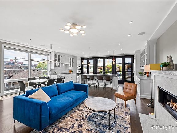 2nd image of 3438 N Elaine Pl #4