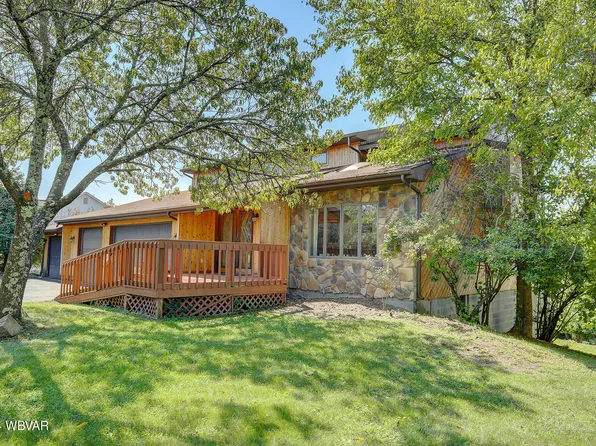 121 Florence Dr, Cogan Station, PA 17728