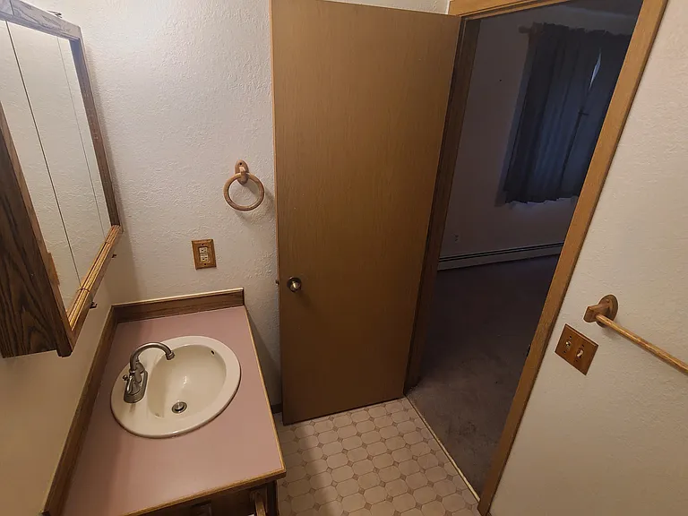 2787 Templeton St — Photo 21
