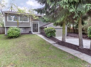 13124 SW 111th Pl, Seattle, WA 98146